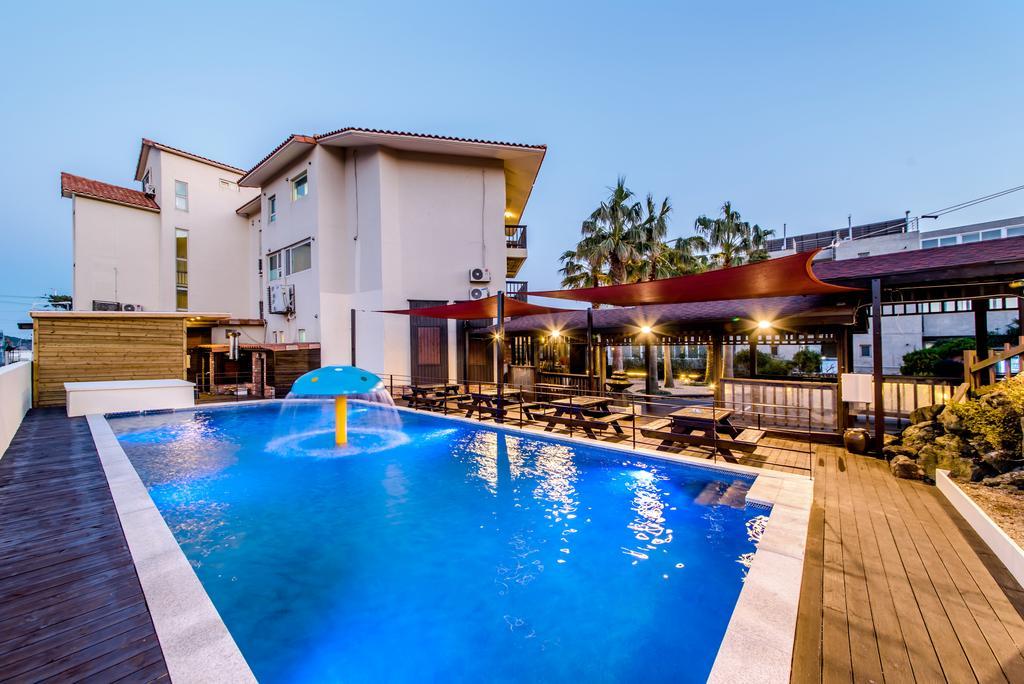 Tisland Resort Taeryun-dong Exterior photo