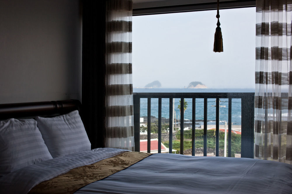 Tisland Resort Taeryun-dong Exterior photo
