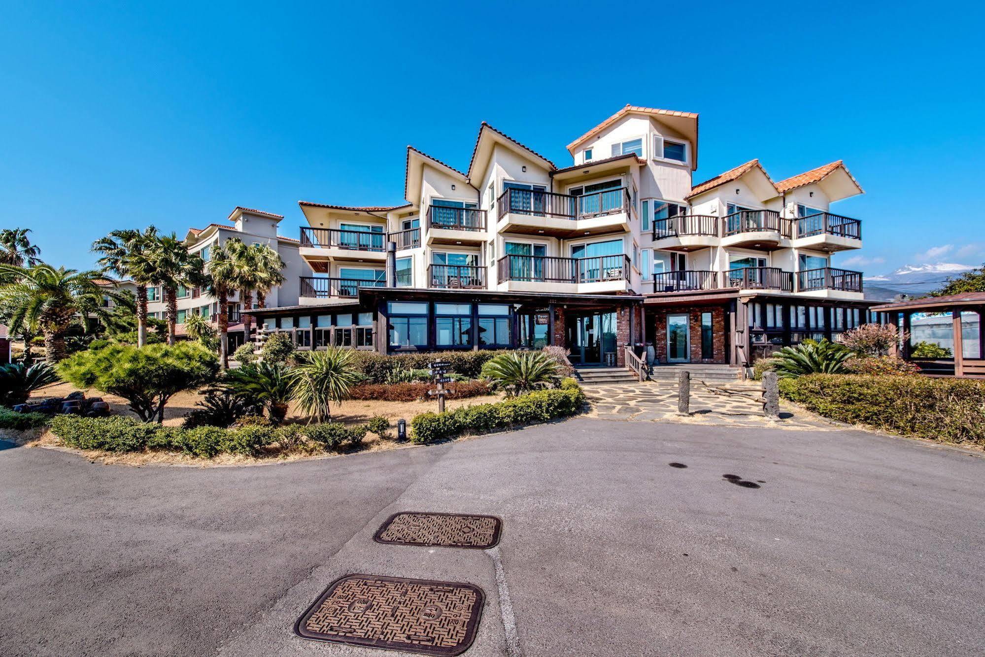 Tisland Resort Taeryun-dong Exterior photo